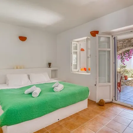 Lefkes Village Living Willa